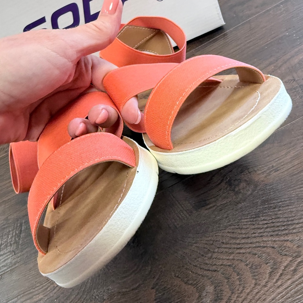 SODA CORAL MELON SUSHI ELASTIC STRETCHY BANDAGE SANDALS EXCELLENT CONDITION - Picture 2 of 7
